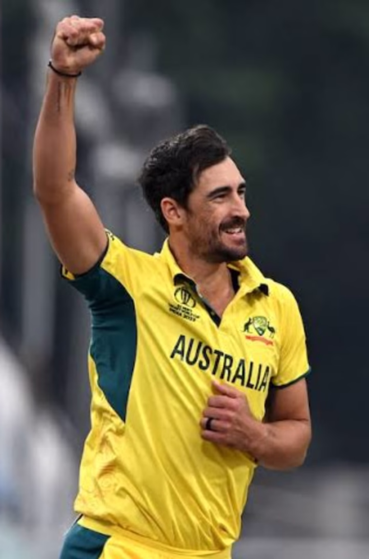 How much Mitchell starc sold in ipl