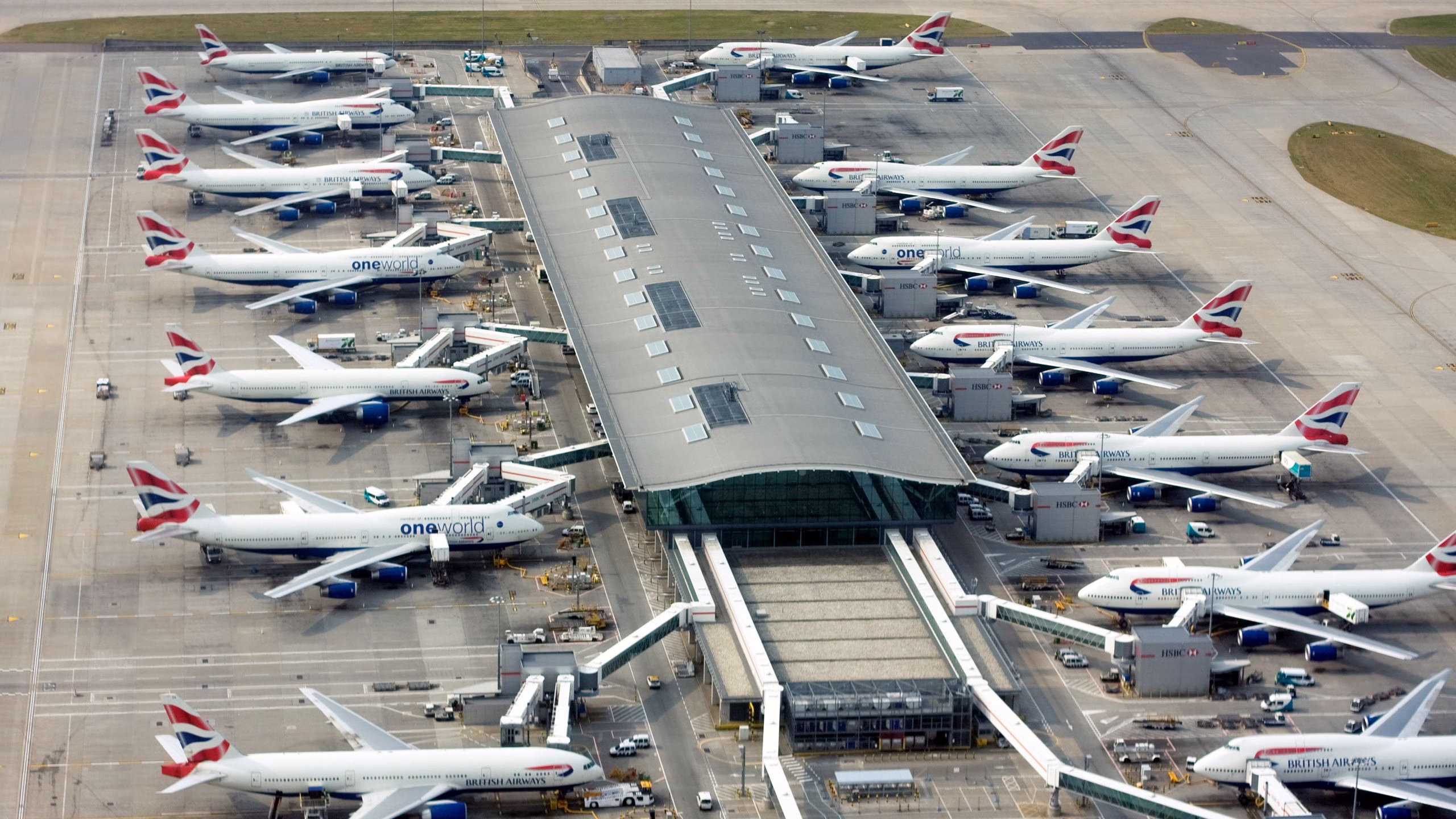 are heathrow terminals connected